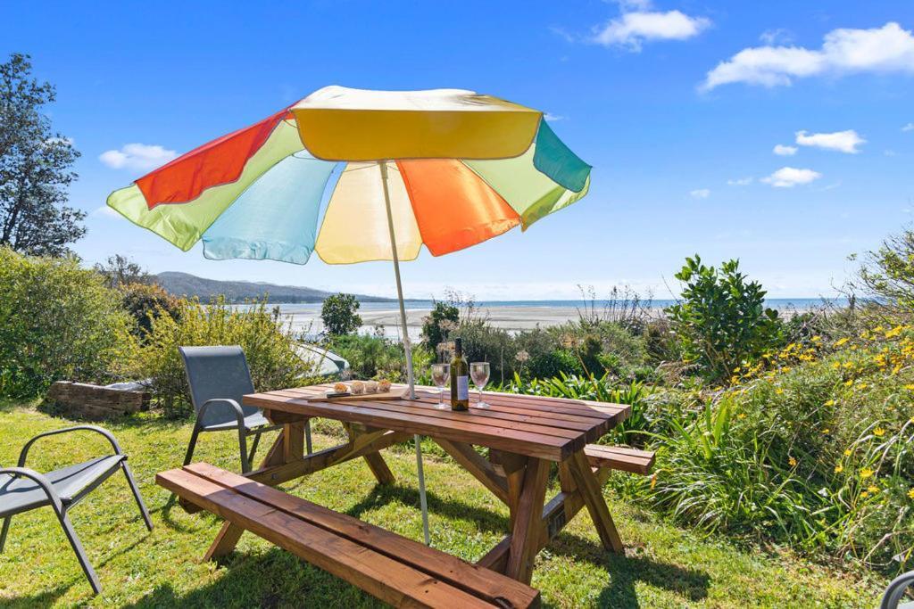 Pakawau Beach House - Golden Bay Holiday Home Экстерьер фото