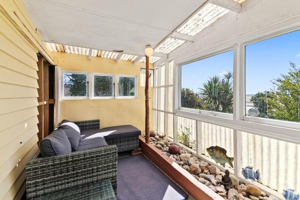 Pakawau Beach House - Golden Bay Holiday Home Экстерьер фото